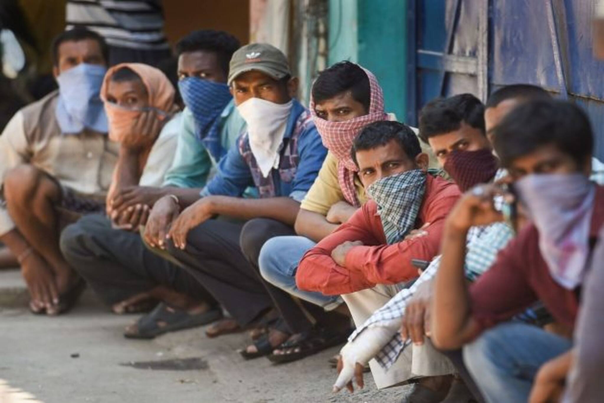 Second Wave : করোনার দ্বিতীয় ঢেউয়ে কর্মহীন ১ কোটি ভারতীয়! আয় নিম্নমুখী ৯৭% পরিবারের