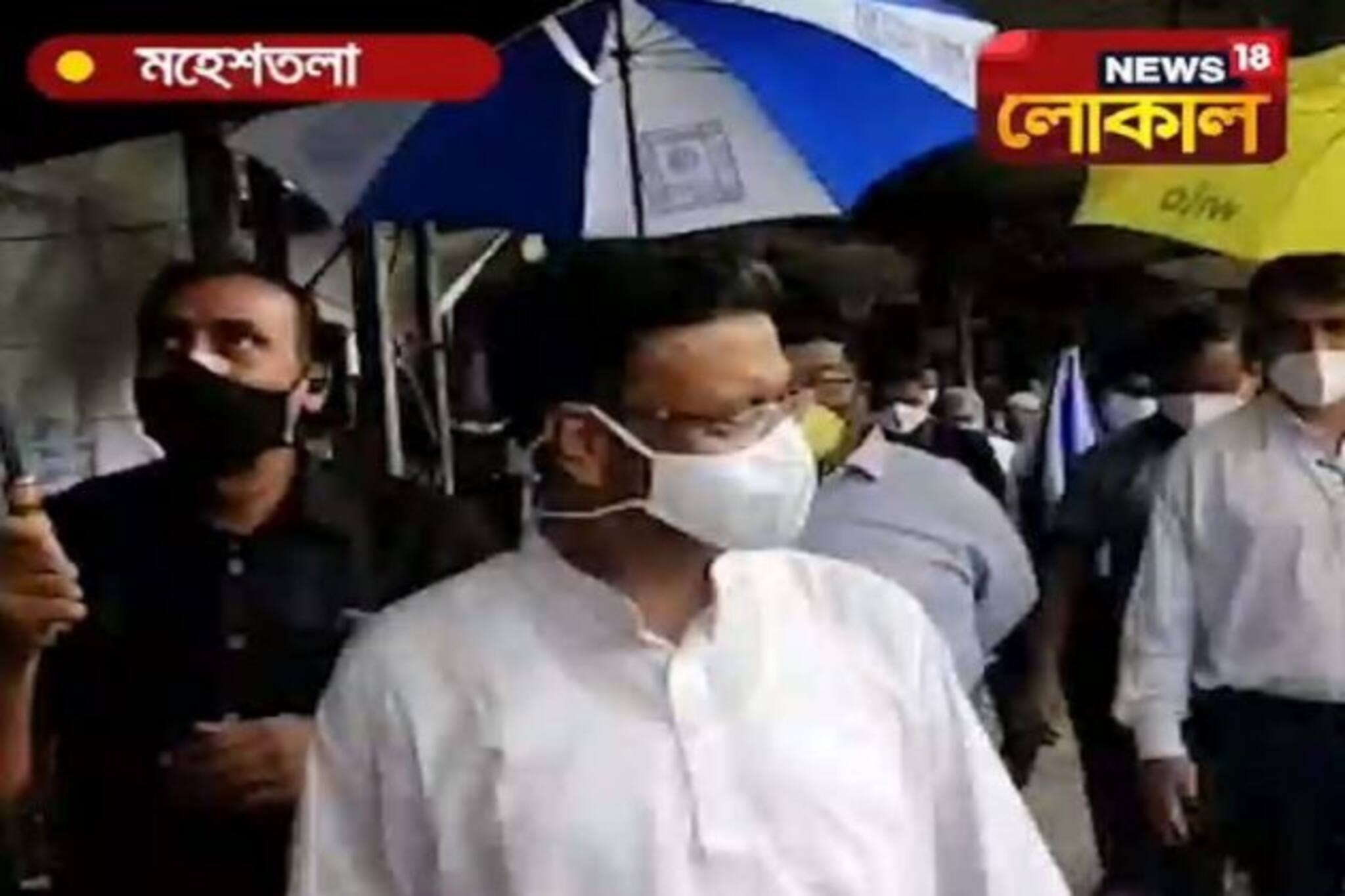 মন্ত্রী ববি হাকিম মনিরখাল পরিদর্শন করে চলে যাবার পরই  স্থানীয়দের ক্ষোভ