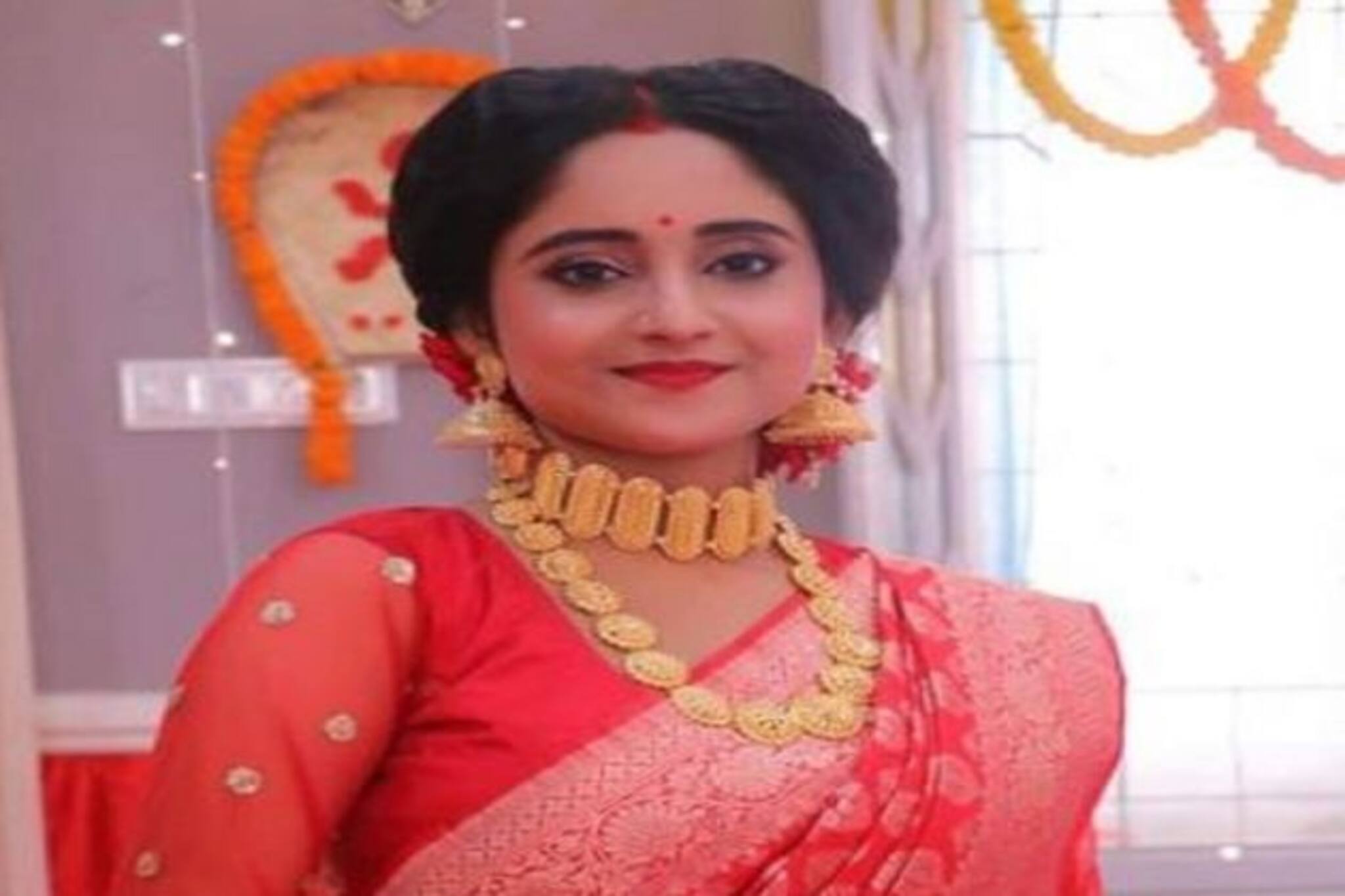 Mithai Viral Video: খোলা লম্বা চুল,বৃষ্টিতে ভিজছেন সৌমিতৃষা ওরফে মিঠাই, আচমকাই খুলে দিলেন পোশাক! দেখুন