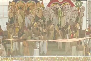 করোনা আবহে ভিন্ন ছবি! ভক্তহীন শুনশান পুরীতে জগন্নাথ দেবের স্নানযাত্রা