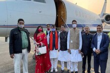 'চাটার্ড ফ্লাইটের রয়্যাল প্যাসেঞ্জার'! রাজীবকে তোপ অনুপমের... 'চাটার্ড ফ্লাইটের রয়্যাল প্যাসেঞ্জার'! রাজীবকে তোপ অনুপমের...
