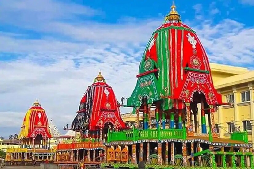 ওড়িশায় রথযাত্রা চলাকালীন পুরী জুড়ে কার্ফু জারি থাকবে। গত বছরের মতো এবারেও ভার্চুয়াল মাধ্যমে রথযাত্রার অনুষ্ঠান টেলিকাস্ট করা হবে বলে কর্তৃপক্ষ জানিয়েছে। রথযাত্রার সরাসরি সম্প্রচারের ফিড সংবাদমাধ্যমগুলোকে পাঠিয়ে দেওয়া হবে। 