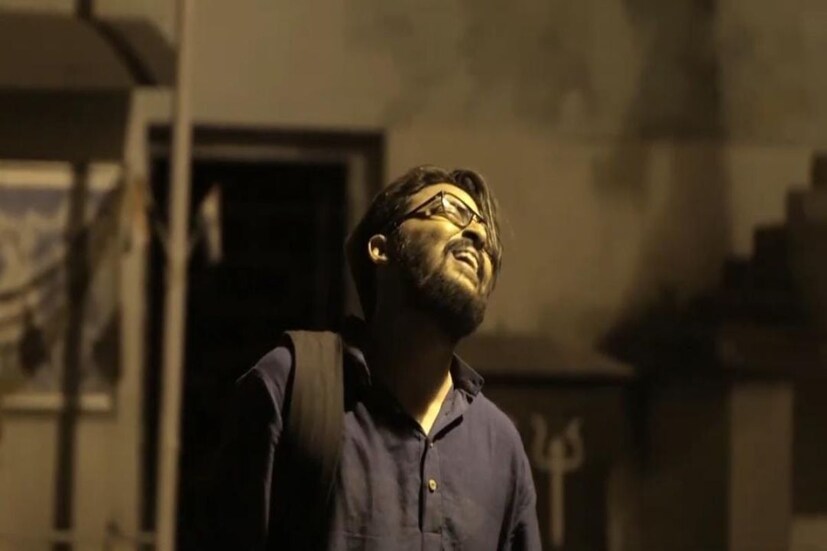 একেবারে ভিন্ন রূপে পর্দায় ধরা দিতে চলেছেন অভিনেতা সৌরভ দাস। সৌম্যজিত আদক পরিচালিত 'ক্যানভাস' ছবিতে এক অন্য অবতারে দেখা দেবেন অভিনেতা। ছবিতে সৌরভের চরিত্রের নাম রুপক। জন্ম থেকেই কথা বলতে পারে না সে। তাঁকে ঘিরেই এই 'অন্যরকম' গল্পের প্লট। 