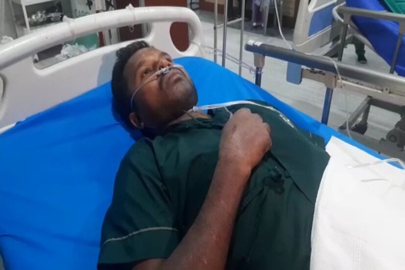 তারপর ফের কাজ শুরু হয়। গতিতেই চলছিল কাজ ইতিমধ্যেই অর্ধেকের বেশি টানেলের কাজ সম্পন্ন হয়েছে। পাহাড় কেটে তৈরি হচ্ছে রেল লাইন। এই পথে রয়েছে পাঁচটি স্টেশন। সেবক, রিয়াং, তিস্তাবাজার, মেল্লি এবং রংপো। 