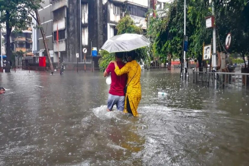 শনি ও রবিবার দিনের তাপমাত্রা বেশ কিছুটা বাড়তে পারে দক্ষিণবঙ্গে।আগামী কয়েকদিন বিহার উত্তর প্রদেশ উত্তরাখণ্ডে ভারী বৃষ্টির পূর্বাভাস। ভারী বৃষ্টি হবে মধ্যভারত ও সংলগ্ন দক্ষিণ ভারতের রাজ্যগুলি তে। আগামী সপ্তাহে ভারী বৃষ্টির সম্ভাবনা উত্তরপ্রদেশ হিমাচল প্রদেশ হরিয়ানা চন্ডিগড় রাজস্থানে।