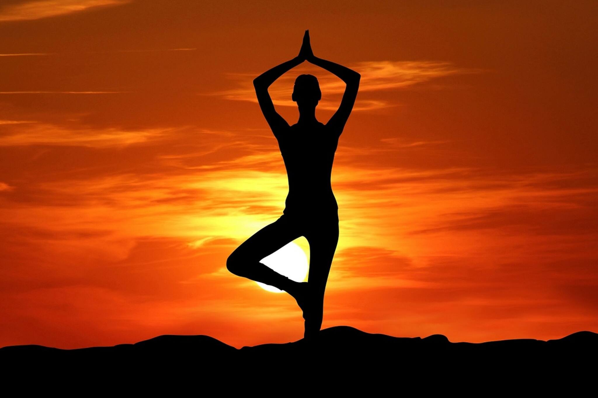 Yoga Day 2021: ট্রেনার ছাড়াই এবার শিখে ফেলুন যোগা, ট্রাই করুন এই অ্যাপ