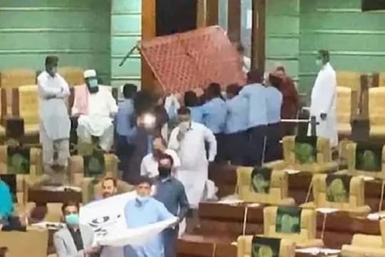 Imran Khan's pti members stage protest by bringing charpoy bed to sindh assembly pakistan - Photo- Video Grab