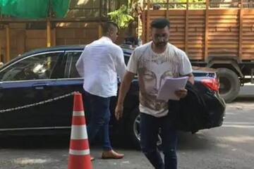 Raj Kundra Porn Case:রাজ কুন্দ্রার অফিস থেকে ...