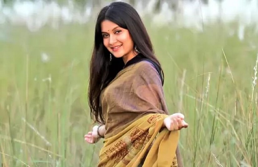 তবে টলিউডে যদি মিথিলা ছবি করেন, তবে তা নিশ্চয় হবে সৃজিত মুখোপাধ্যায়ের ছবি। কিন্তু টলিপাড়ায় ঘুরছে অন্য খবর। photo source collected