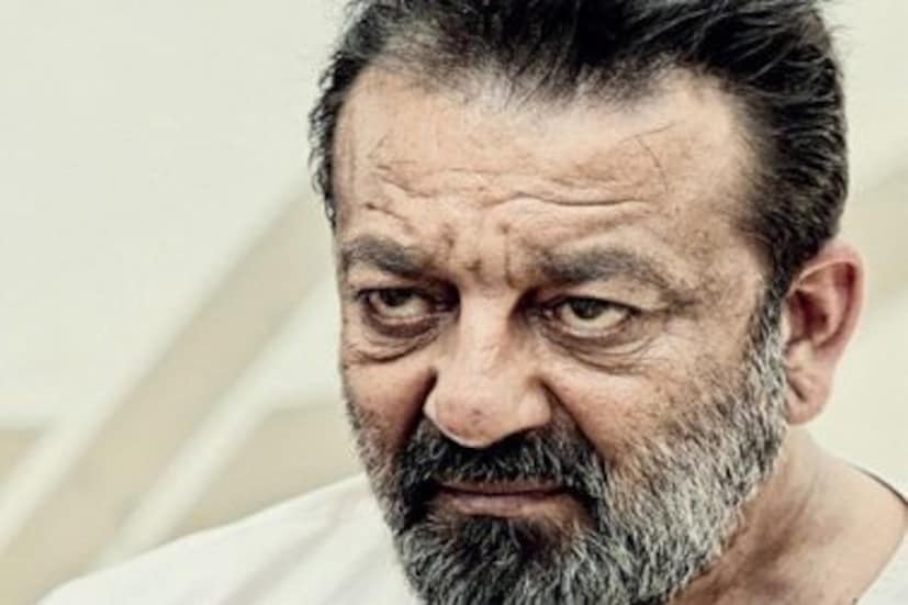 কে.জি.এফ: চ্যাপ্টার ২-- কন্নড়ের সুপারহিট ছবি কে.জি.এফ: চ্যাপ্টার ১-এর বহু প্রতীক্ষিত দ্বিতীয় পার্টের ছবি কে.জি.এফ: চ্যাপ্টার ২। পরিচালক প্রশান্ত নীল। ছবিতে খলনায়কের চরিত্রে দেখা যাবে সঞ্জয় দত্তকে। 