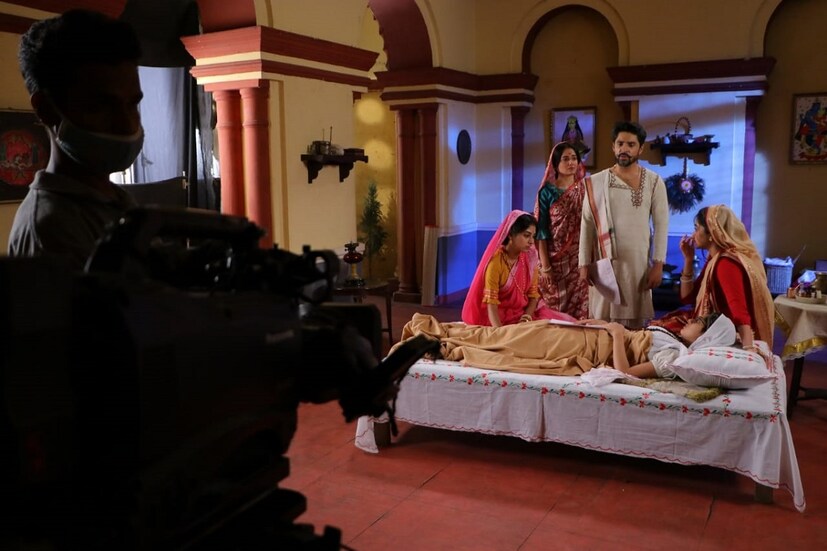 তাঁর চলে যাওয়ায়, দর্শকও  নিঃসন্দেহে খুব মিস করবেন দিতিপ্রিয়াকে। তাঁর কথায়, 'এই জার্নির সবকিছুই আমার সঙ্গে থেকে যাবে। অনেক ভালো মুহূর্ত কাটিয়েছি। অনেক কাজ শিখেছি। সবচেয়ে বড় দর্শকের ভালোবাসা, যতটা ভালোবাসা রাসমণি হিসেবে পেয়েছি আগে কখনো তা পাইনি। এই বছর গুলোর পুরো অভিজ্ঞতাটাই আমার সঙ্গে থেকে যাবে।  রানি মায়ের দয়াময়ী দিকটা ও প্রতিবাদী দিকটা নিজের মধ্যে ধরে রাখার চেষ্টা করব।'