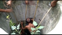 ৬০ বছরের বৃদ্ধের তারুণ্যের নজির, কুয়ো থেকে উদ্ধার করলেন ডুবন্ত বৃদ্ধাকে ৬০ বছরের বৃদ্ধের তারুণ্যের নজির, কুয়ো থেকে উদ্ধার করলেন ডুবন্ত বৃদ্ধাকে