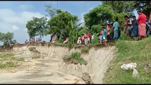 অব্যাহত গঙ্গাভাঙ্গন, বিঘার পর বিঘা চাষের জমি তলিয়ে যাচ্ছে শান্তিপুরে
