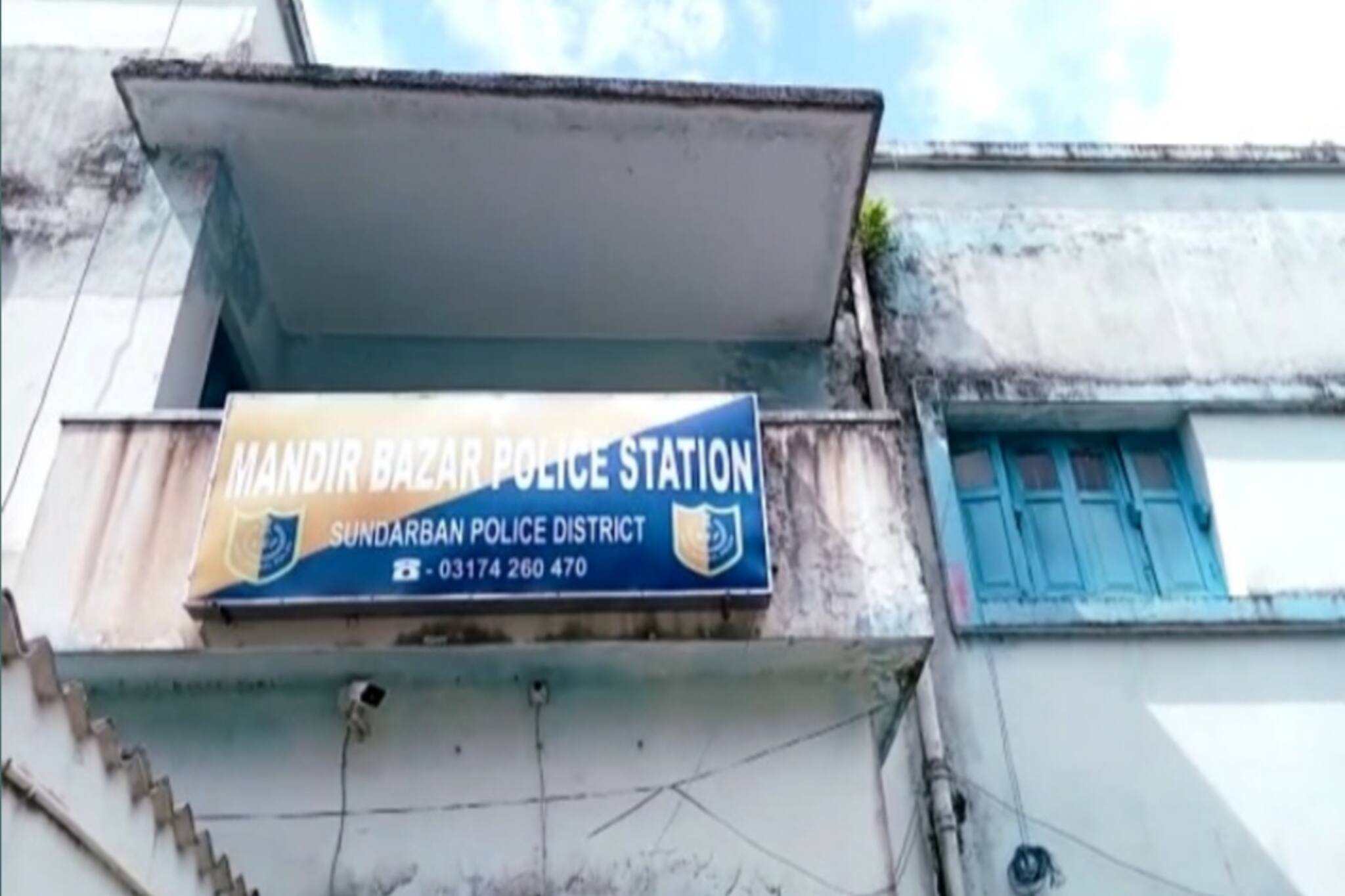 মন্দির বাজারে গাড়ি থামিয়ে আগ্নেয়াস্ত্র দেখিয়ে ডাকাতির অভিযোগ, এলাকায় চাঞ্চল্য