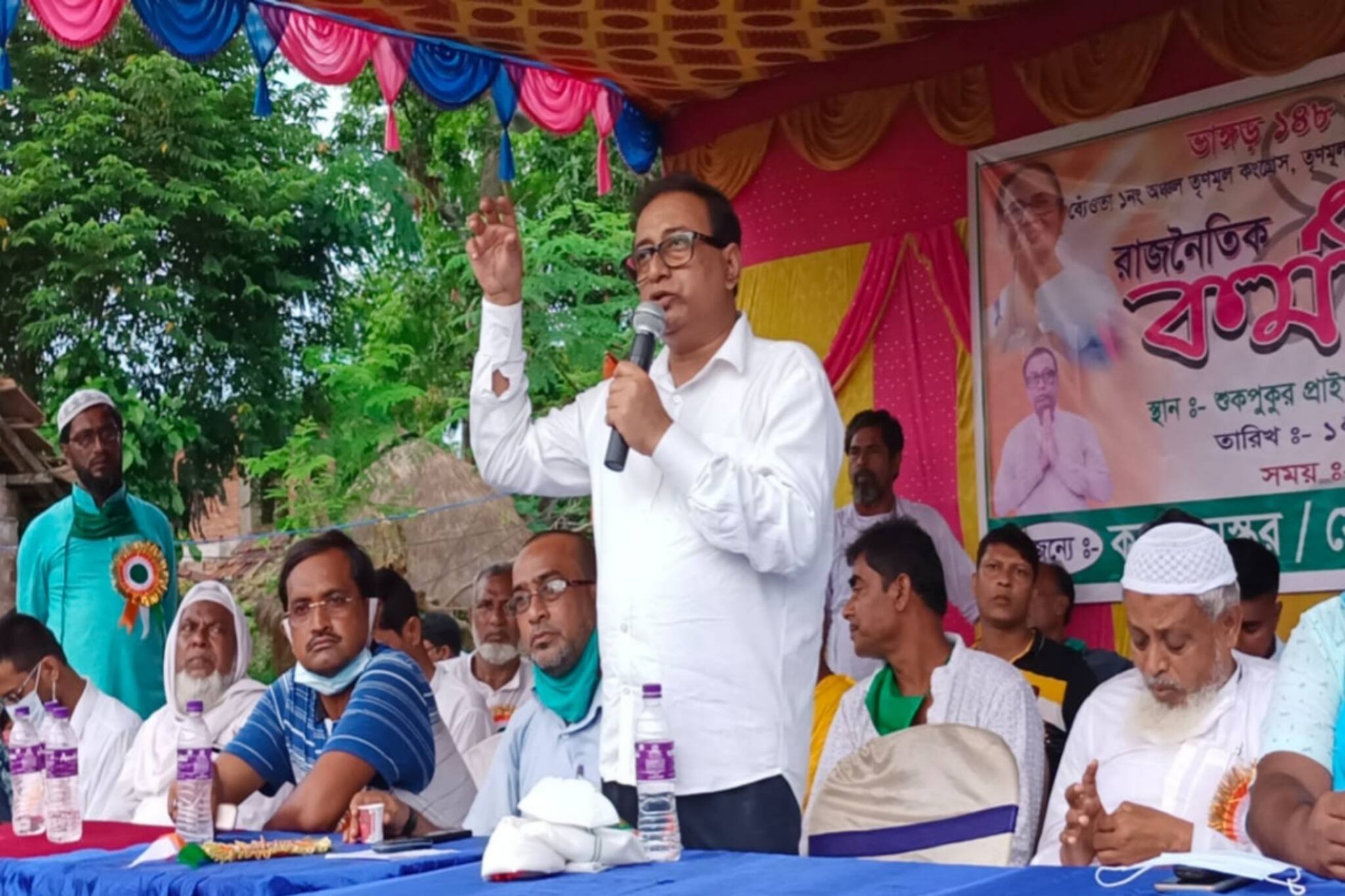 ভাঙরে আরাবুলকে তীব্র ভৎসনা প্রাক্তন পঞ্চায়েত প্রধানের