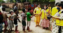 করোনাকালে দুঃস্থদের পাশে লায়ন্স ক্লাব অফ শিলিগুড়ি