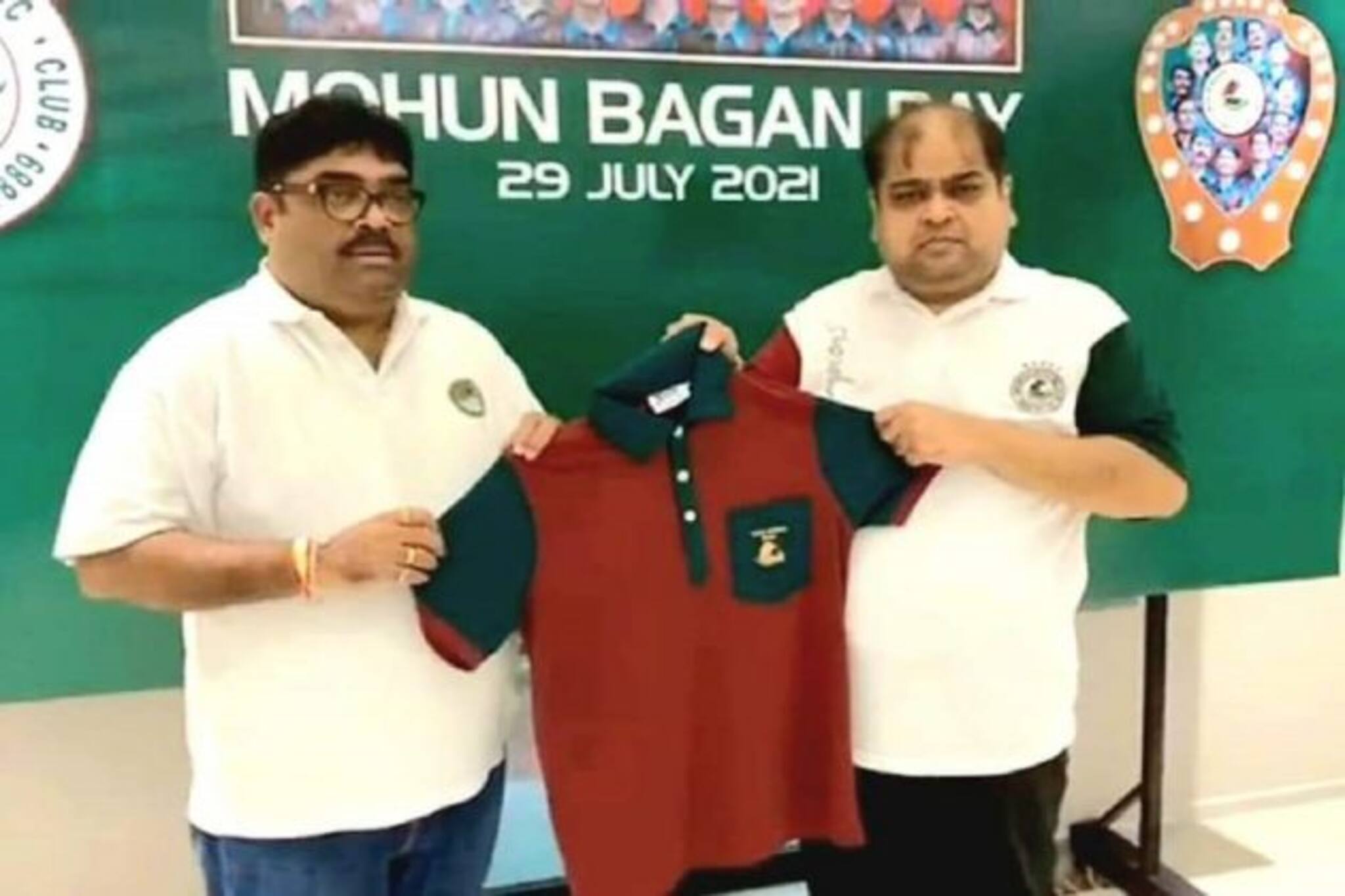 Mohun Bagan Day 2021: মোহনবাগান দিবসে বড় চমক ! ১৯১১-র জার্সির রেপ্লিকা বাজারে আনছে সবুজ-মেরুন