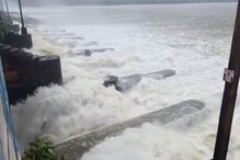 ভারী বর্ষণের মধ্যেই ৪৭০০০ কিউসেক জল ছাড়ল দুর্গাপুর ব্যারেজ ভারী বর্ষণের মধ্যেই ৪৭০০০ কিউসেক জল ছাড়ল দুর্গাপুর ব্যারেজ