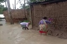 বৃষ্টি কমলেও পূর্ব বর্ধমানে জল দুর্ভোগ অব্যাহত বৃষ্টি কমলেও পূর্ব বর্ধমানে জল দুর্ভোগ অব্যাহত