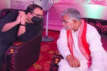 এবার মুখোমুখি দিলীপ ঘোষ, কুনাল ঘোষ! রাজনীতি থেকে দূরে হঠাৎ দেখা এবার মুখোমুখি দিলীপ ঘোষ, কুনাল ঘোষ! রাজনীতি থেকে দূরে হঠাৎ দেখা