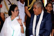 রাজ ভবনে মমতা, বাজেট- বিধান পরিষদ নিয়ে রাজ্যপালের সঙ্গে আলোচনার সম্ভাবনা