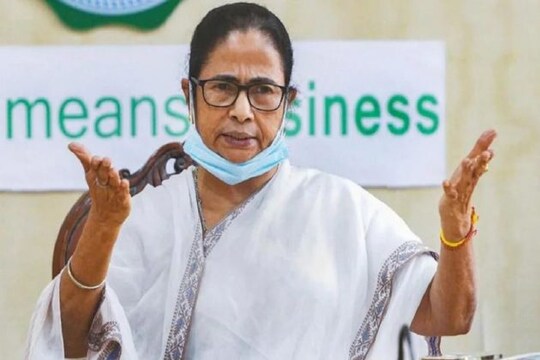 দিল্লি যাওয়ার আগে বড় ঘোষণা মমতার৷ Photo-File/PTI