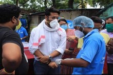 নিষিদ্ধপল্লীর বাসিন্দাদের কাছে পৌঁছল খাবার, উদ্যোগে সামিল রাজ চক্রবর্তী