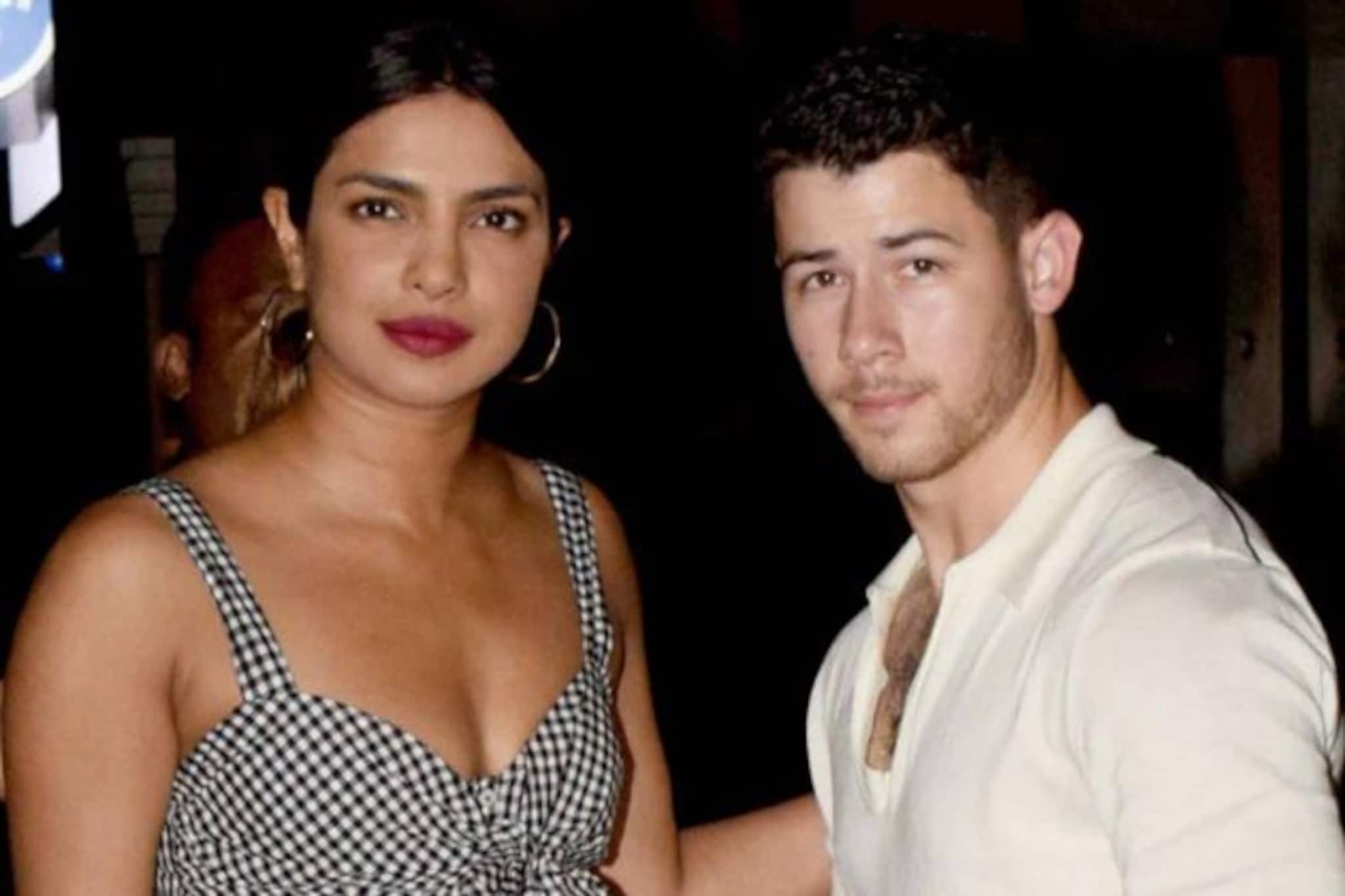 লক্ষাধিক মূল্যের সুরা! জন্মদিনে স্বামী নিকের মহার্ঘ্য উপহার প্রিয়াঙ্কাকে