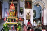 শোভাবাজার রাজবাড়িতে উল্টোরথে কাঠামো পুজো, দুর্গোৎসবে বন্ধ হচ্ছে ২৩১ বছরের রীতি