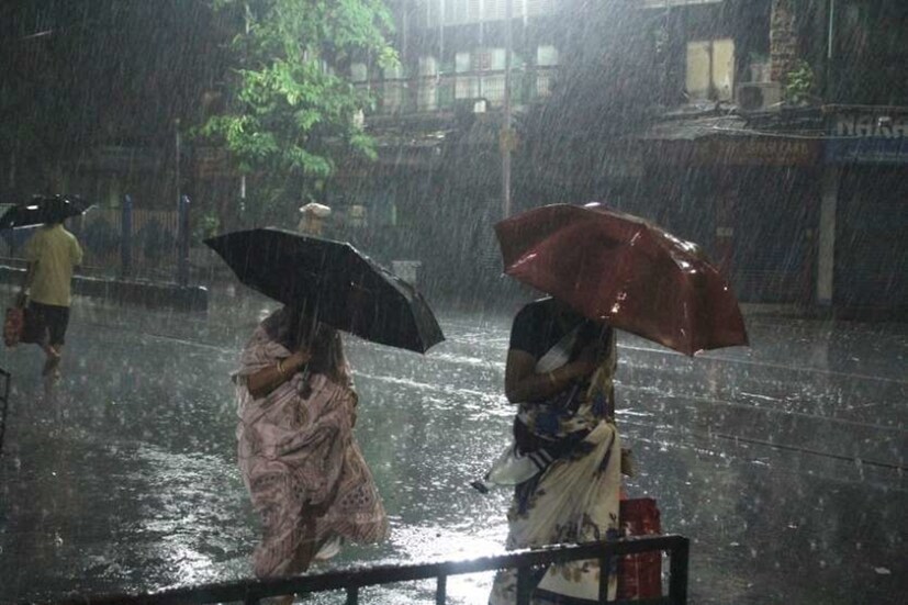 *অতিভারী বৃষ্টি হবে বিহারে। আজ প্রবল বর্ষণের সম্ভাবনা আসাম ও মেঘালয়। উত্তর-পূর্ব ভারতের রাজ্য মনিপুর মিজোরাম নাগাল্যান্ড ত্রিপুরা ও অরুণাচল প্রদেশ ভারী থেকে অতি ভারী বৃষ্টির পূর্বাভাস। ফাইল ছবি। 