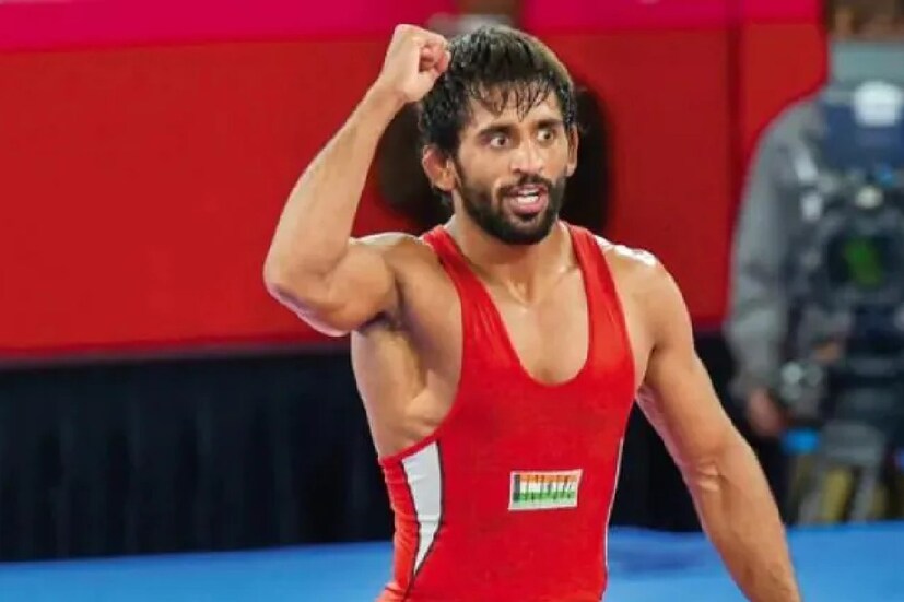 গত কয়েক বছর ধরে একটানা ভাল পারফর্ম করছেন বজরং পুনিয়া। তিনি এবার ৬৫ কেজি বিভাগে নামবেন। সোনা জয়ের ব্যাপারে তিনি অনেকটাই এগিয়ে। 