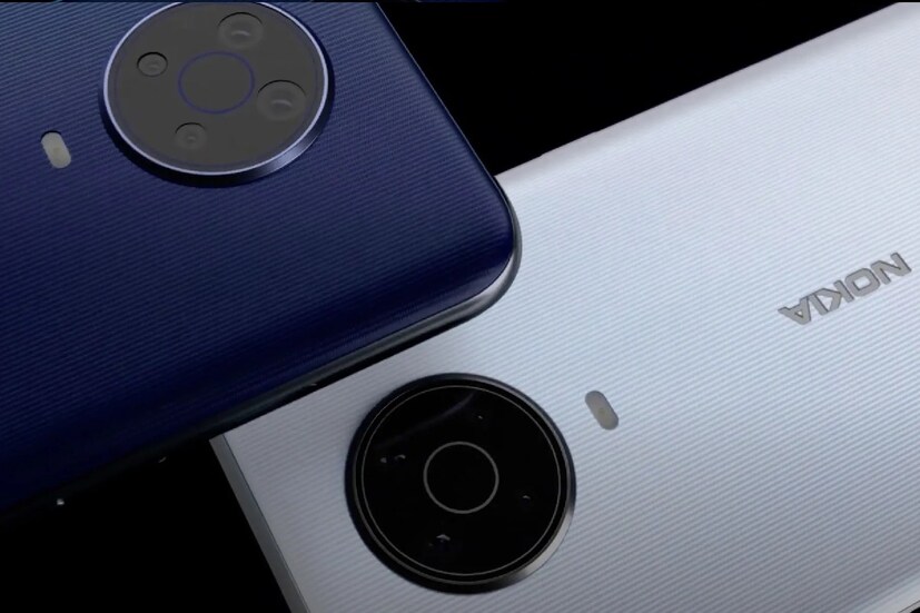 Nokia. নামটা শুনলেই কেমন যেন বিশ্বাসযোগ্যতা জন্মে যায়। সেই নোকিয়া আৎও একবার বাজার কাঁপাতে এল। Nokia G20- ভারতে বিক্রি শুরু হয়ে গিয়েছে। আর বেশ কিছু অফার পাওয়া যাচ্ছে। 