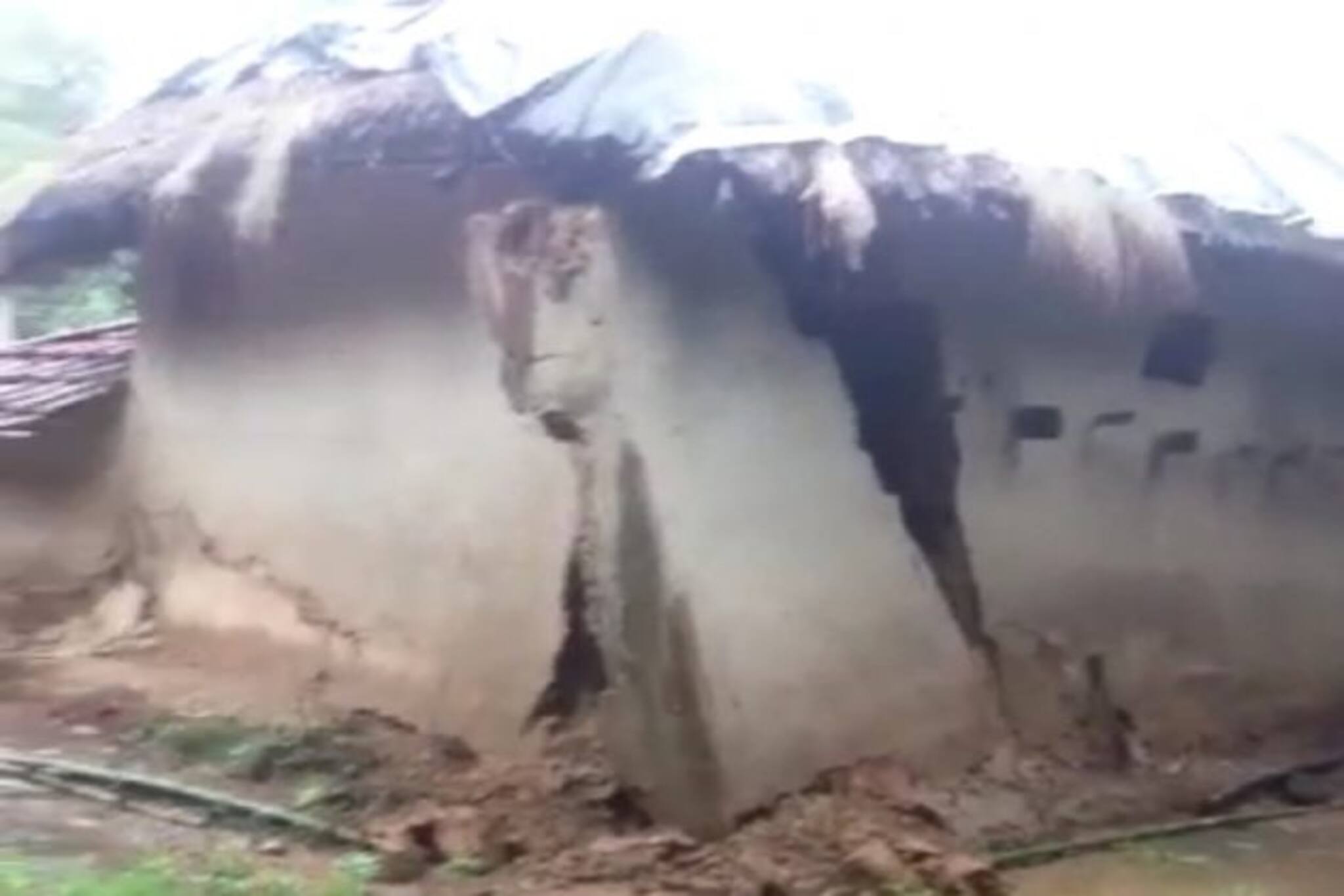 প্রবল বর্ষণে পশ্চিম বর্ধমানের জল দুর্ভোগ