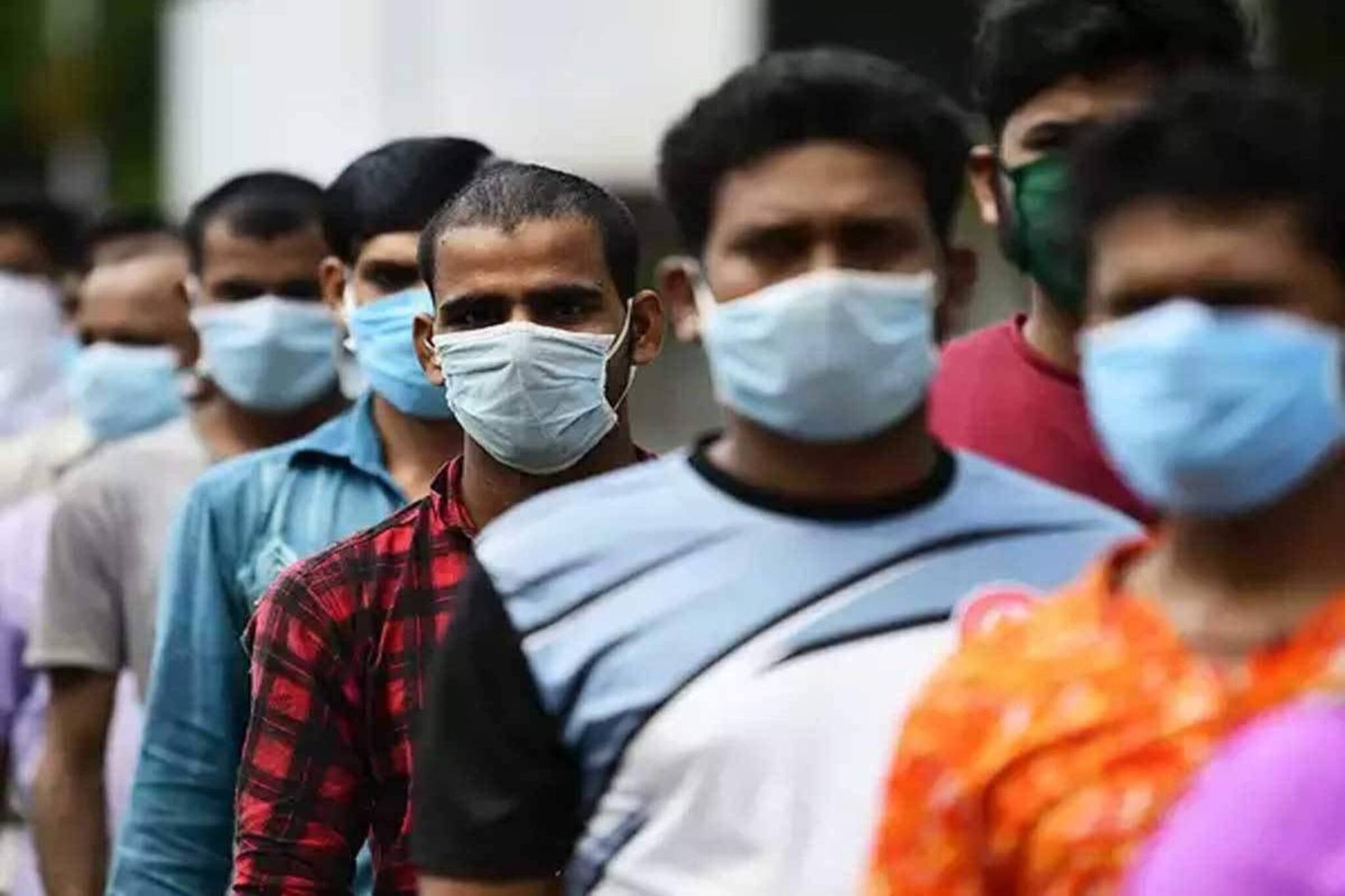 Coronavirus India Update : ব্যাপক পরিবর্তন দেশের COVID-19 গ্রাফে! একদিনে করোনার বলি  ৫০০-র কম...