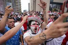 ফুটবলের জন্য চাকরি গেল! মিথ্যে বলে অফিস ছুটি নিয়ে মাঠে গিয়ে ফ্যাসাদে সমর্থক ফুটবলের জন্য চাকরি গেল! মিথ্যে বলে অফিস ছুটি নিয়ে মাঠে গিয়ে ফ্যাসাদে সমর্থক