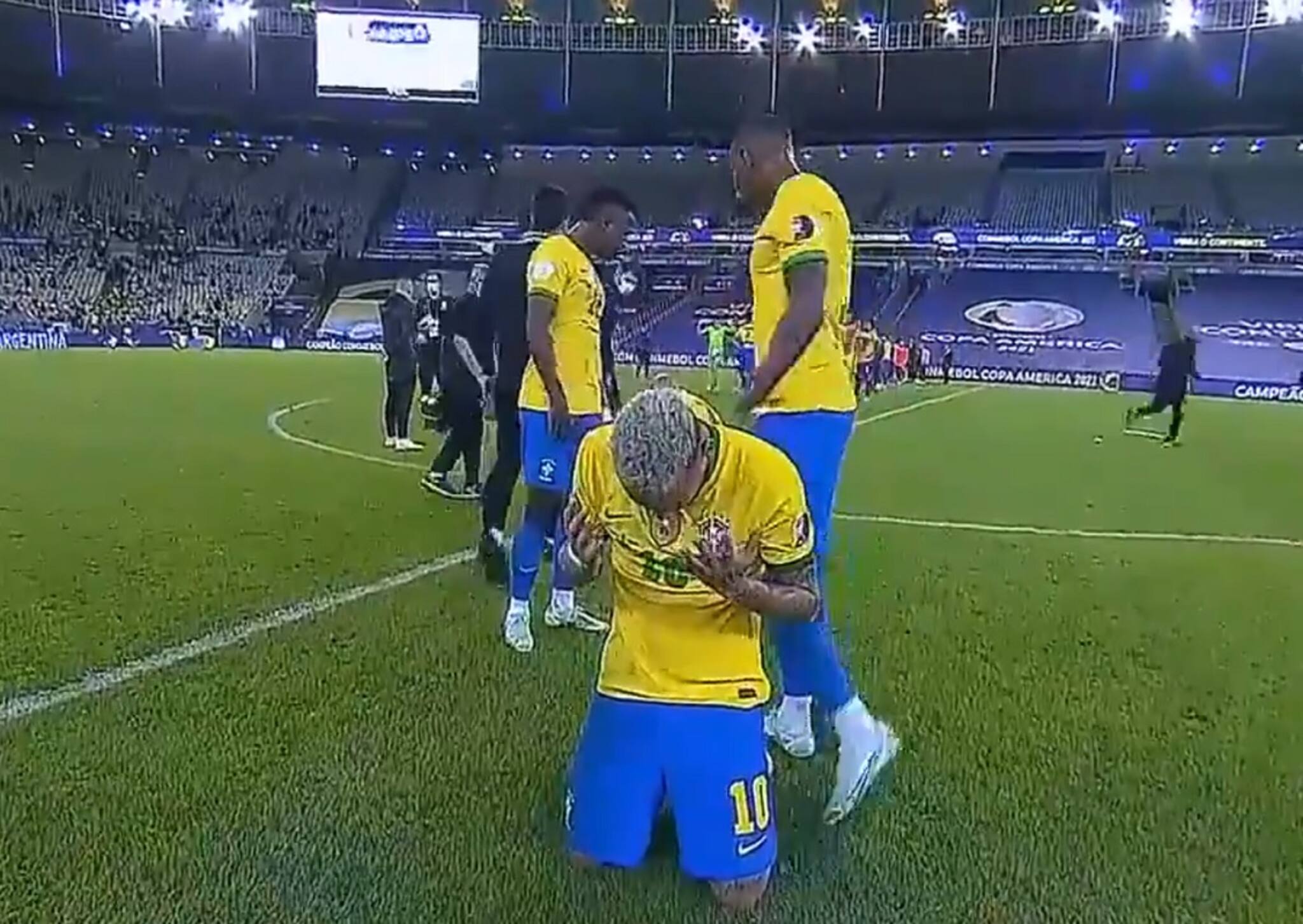 Copa America Final 2021: দেশের জার্সিতে শাপমুক্তি মেসির, হারের পর কান্নায় ভেঙে পড়লেন নেইমার