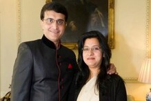 জন্মদিনে সৌরভকে মোবাইল উপহার স্ত্রী ডোনার! রাতেই কেককেটে বার্থডে সেলিব্রেশন শুরু জন্মদিনে সৌরভকে মোবাইল উপহার স্ত্রী ডোনার! রাতেই কেককেটে বার্থডে সেলিব্রেশন শুরু