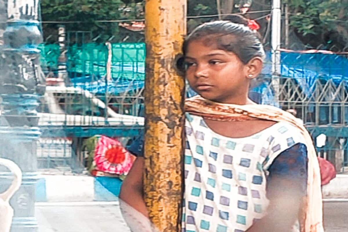 একটু বড় হলেই জোটে ভিক্ষাবৃত্তি