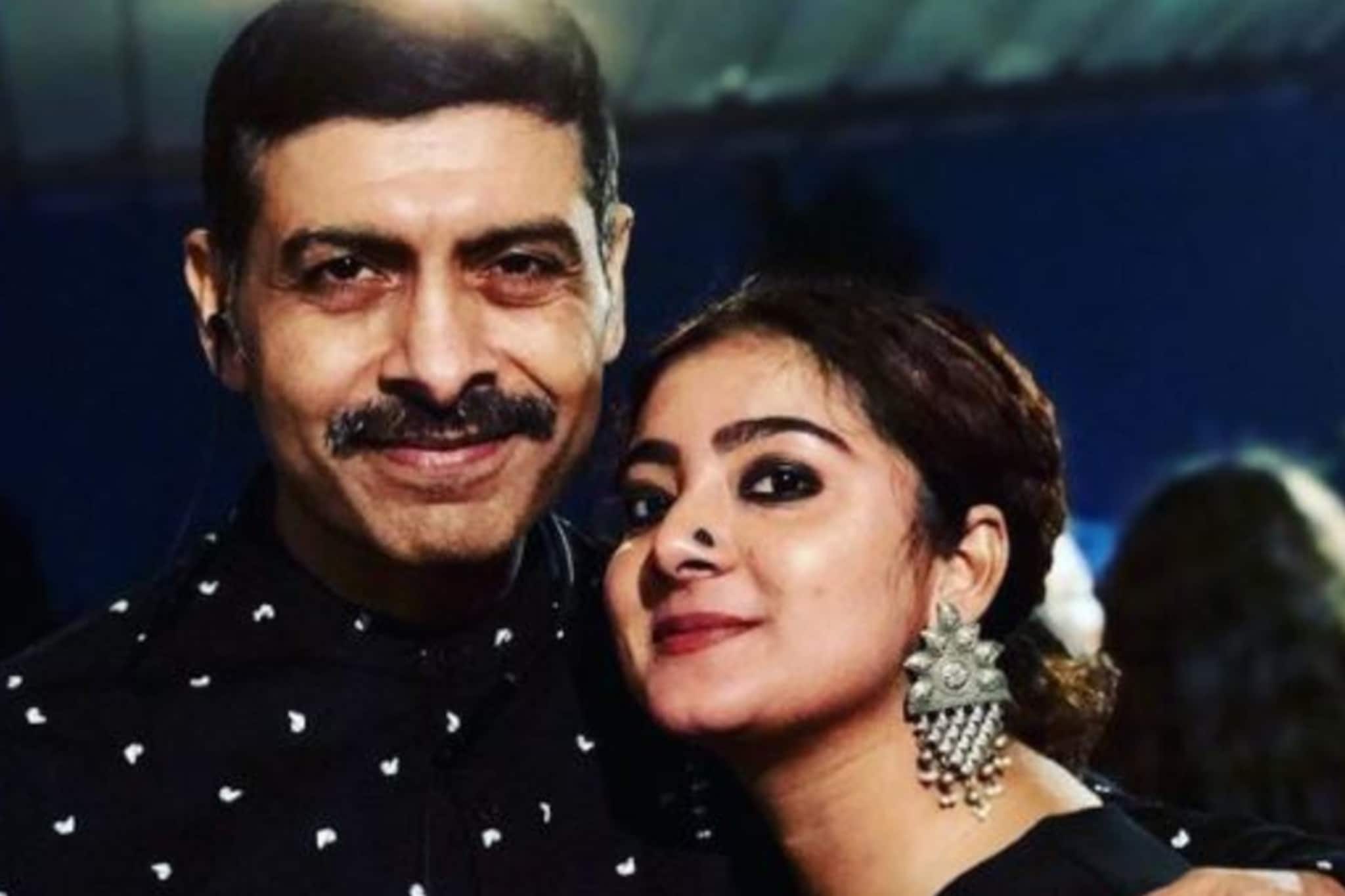 Sudip Mukherjee: 'শ্রীময়ী' বা 'জুন আন্টি' নয়! সুদীপের বাস্তবের স্ত্রী কে, চিনে নিন তাঁকে