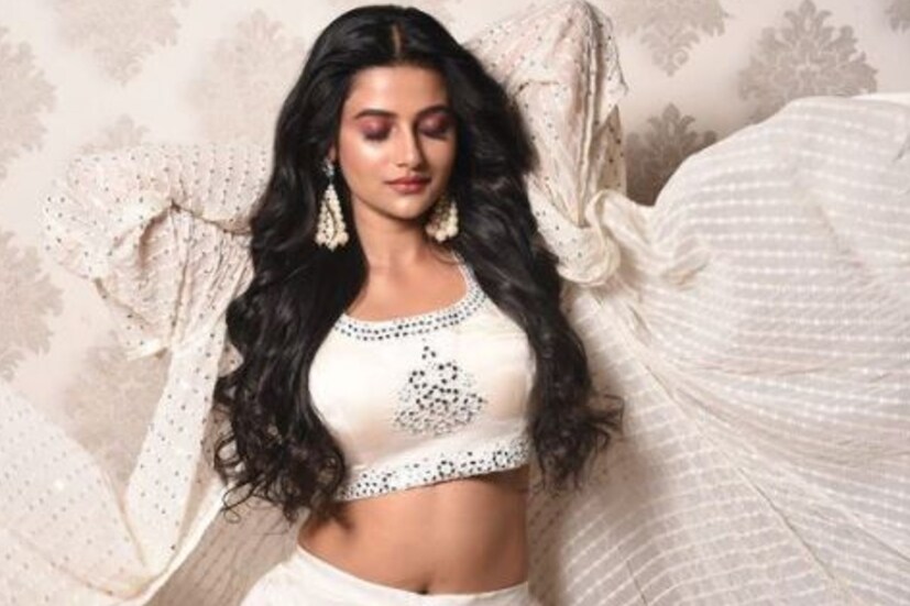 এর পরেই কাজ করেছেন কাদম্বিনীর চরিত্রে। পেয়েছেন জি বাংলা সোনার সংসারের সেরা নায়িকার পুরস্কার। ওয়েব প্ল্যাটফর্মেও কাজ করেছেন তিনি। 