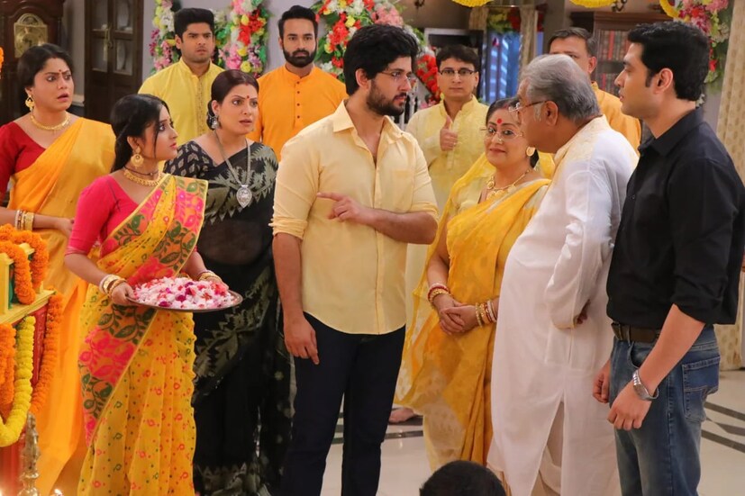 *Zee Tamil চ্যানেলে খুব তাড়াতাড়ি রিমেক হতে চলেছে 'মিঠাই'। টিআরপি (TRP) তালিকায় প্রায় আঠারো সপ্তাহ ধরে শীর্ষেই রয়েছে 'মিঠাই'। সংগৃহীত ছবি। 
