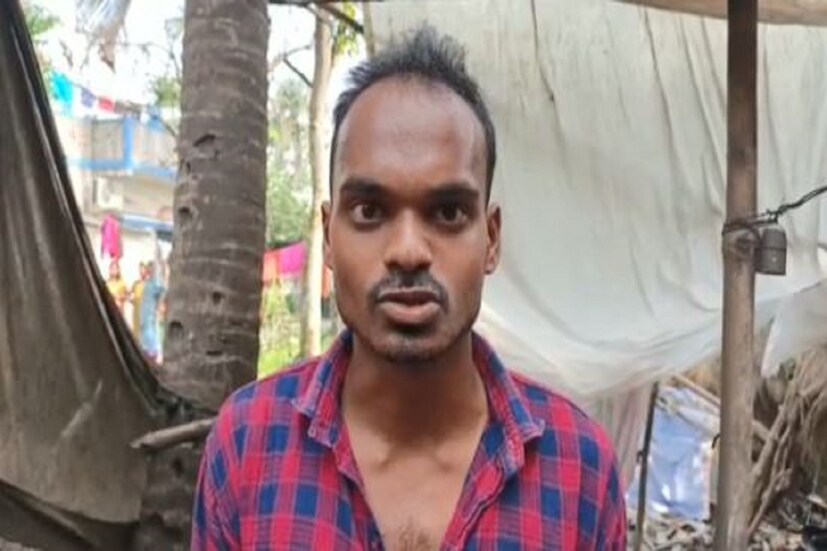 •এলকাবাসীর কাছ থেকে জানা যায় সুতাহাটা থানার ঢেকুয়া এলাকার বাসিন্দা সৌমেন ঝুলকি। সৌমেনের সঙ্গে নন্দকুমার থানার ধিতাইবসান গ্রামের অসীম কুইলার মেয়ে মনীদিপা কুইলার বিয়ে হয় জুন মাসের ৫ তারিখ। কিছুদিন যুবকের বাড়িতে থাকার পর মেয়েটি জেদ করে বাপের বাড়ি চলে আসে৷ এমনই অভিযোগ তাঁর স্বামীর৷ 
