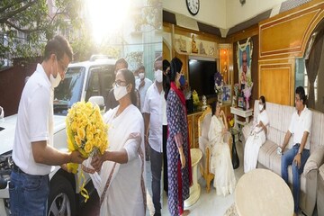 সৌরভের জন্মদিনে শুভেচ্ছা মমতার, জমজমাট আড্ডা, একই ফ্রেমে দুই সেরা বাঙালি