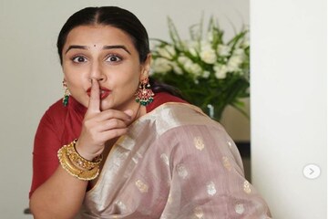 পরম সুন্দরী ! শাড়ি, গয়নায় মোহময়ী বিদ্যা বালন ! ইশারায় চুপ করার বার্তা পরম সুন্দরী ! শাড়ি, গয়নায় মোহময়ী বিদ্যা বালন ! ইশারায় চুপ করার বার্তা