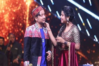 পবনদীপ ও অরুণিতা।