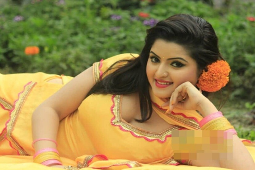 জানা যাচ্ছে, পরীমণির বিরুদ্ধে যা যা অভিযোগ রয়েছে সেগুলি প্রমাণিত হলে তাঁর সর্বোচ্চ ৫ বছরের কারাদণ্ড হতে পারে। যদিও পরীমণি বৃহস্পতিবার আদালতেই জানিয়েছেন, তাঁর বিরুদ্ধে থাকা সব অভিযোগ মিথ্যে। তাঁকে ফাঁসানো হচ্ছে এবং কথা বলতে দেওয়া হচ্ছে না। 