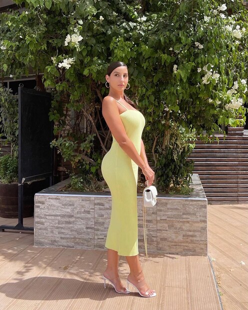 নোরা ফতেহির সুপার সেক্সি শরীর (Super Sexy Nora Fatehi), তাতেই সুনামি বয়ে গিয়েছে ইনস্টাগ্রামে ৷ ছবি সৌজন্যে ইনস্টাগ্রাম ৷