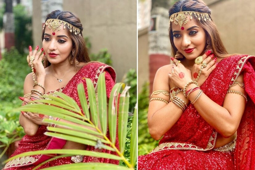সোশ্যাল মিডিয়ায় একটি ছবি তুলেছেন যাতে লাল শাড়ি ও অফ শোল্ডার ব্লাউজ তুমুল হট দেখতে লাগছে মোনালিসাকে ৷ বাইরে থেকে মনে হবে যে তিনি ব্লাউজ পরতে ভুলে গিয়েছেন ৷ কিন্তু তিনি অফ শোল্ডার ব্লাউজ পরেছেন ৷ যা রীতিমত ঝড় তুলেছে সোশ্যাল মিডিয়ায় ৷ ছবি সৌজন্যে ইনস্টাগ্রাম ৷