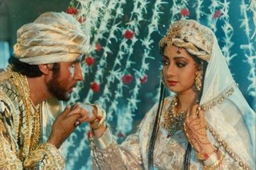 আফগানিস্তানে অমিতাভ-শ্রীদেবীর 'খুদা গাওয়া' শ্যুটিংয়ের সময় কী কাণ্ড হয়েছিল জানেন?
