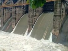স্বস্তি দিয়ে জল ছাড়া কমাল ডিভিসি স্বস্তি দিয়ে জল ছাড়া কমাল ডিভিসি